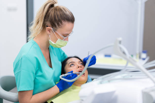 Teeth Whitening in CT